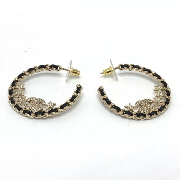 CHANEL B23C Star CC Mark Hoop Pierce Metal Gold - Picture 1 of 6